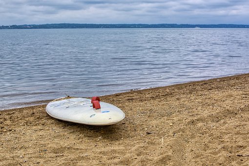 How to strap surfboard to roof rack: Step by Step Guide